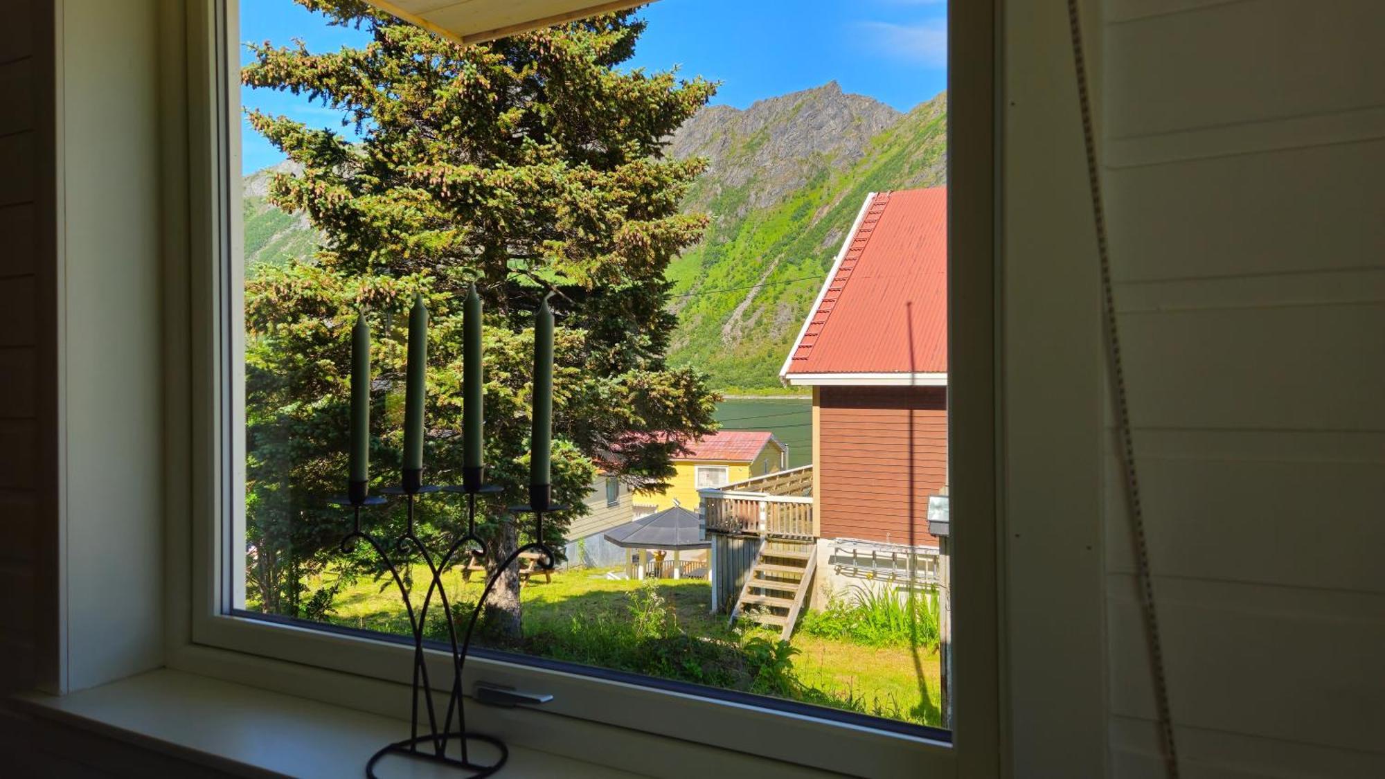 The Northern House Gryllefjord Luaran gambar